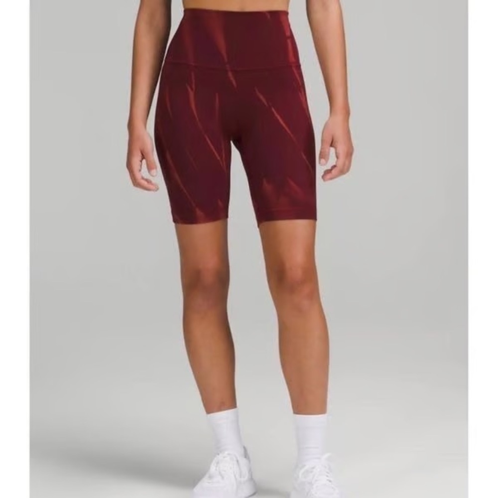 Lululemon Athletica Wunder Train 8” Women's Bike Shorts Size 4
